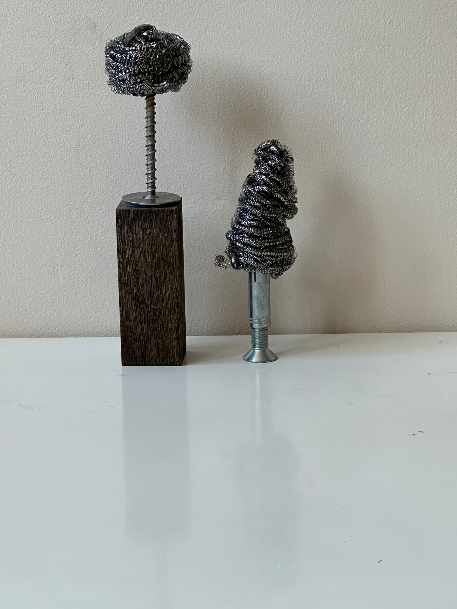 Charlotte de Blois, Wire Wool, Tree sculpture