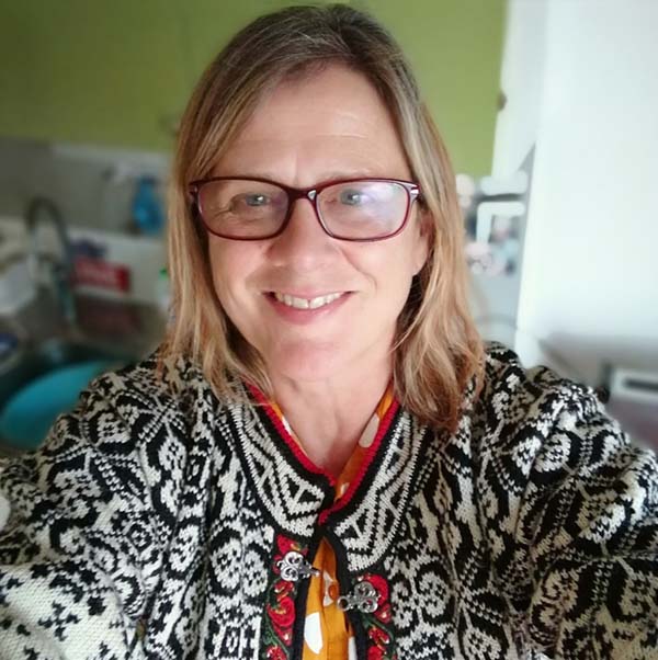 Jenny Kirner works with a variety of materials. She explores through traditional painting, drawing and printmaking techniques